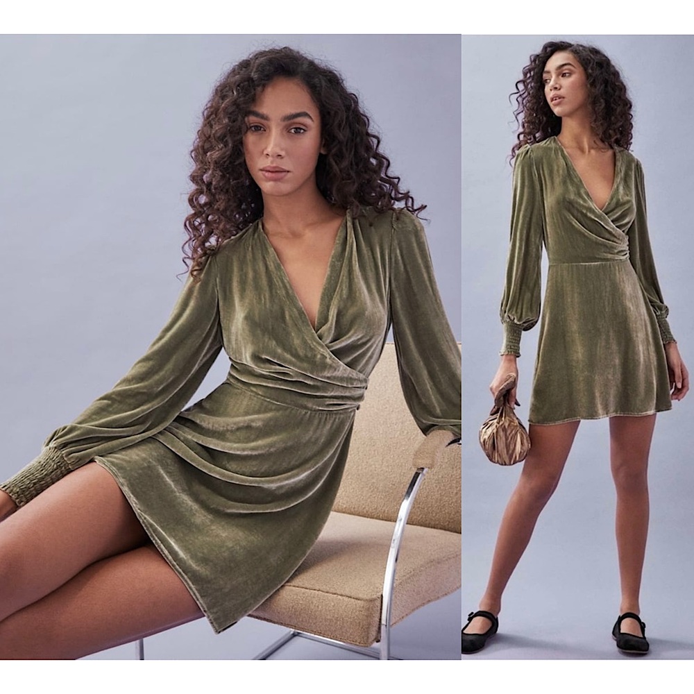 NWT REFORMATION Silk Velvet Smocked Cuff Puff Long Sleeve Faux Wrap Mini Dress 4